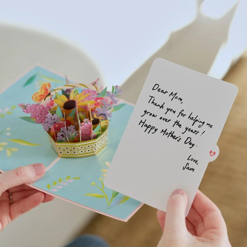 Lovepop Mother's Day Sunflower Basket Pop-Up Card - Image 10