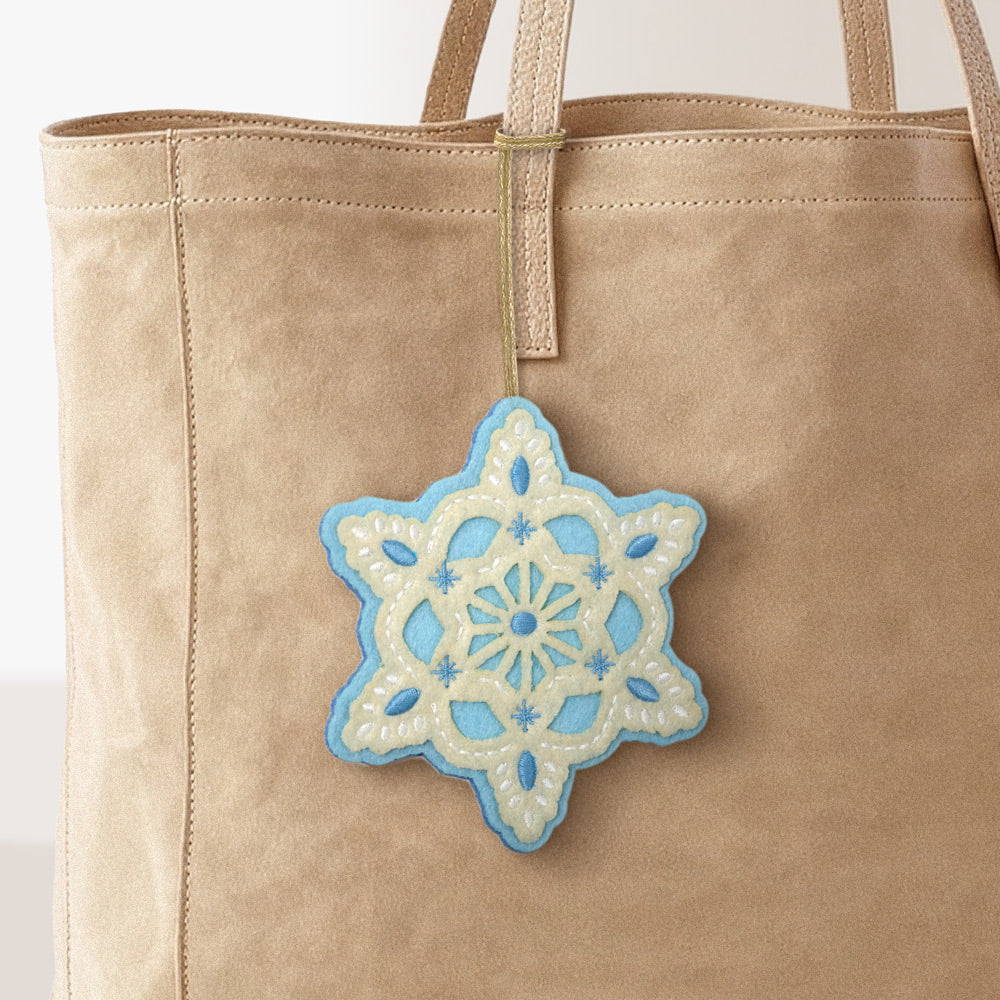 Lovepop Icy Snowflake HeartFelt Charm Card - Image 3