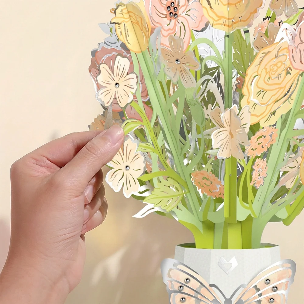 Lovepop Mother's Day Grateful For You Roses Pop-Up Card & Luxe Bouquet Bundle - Image 6