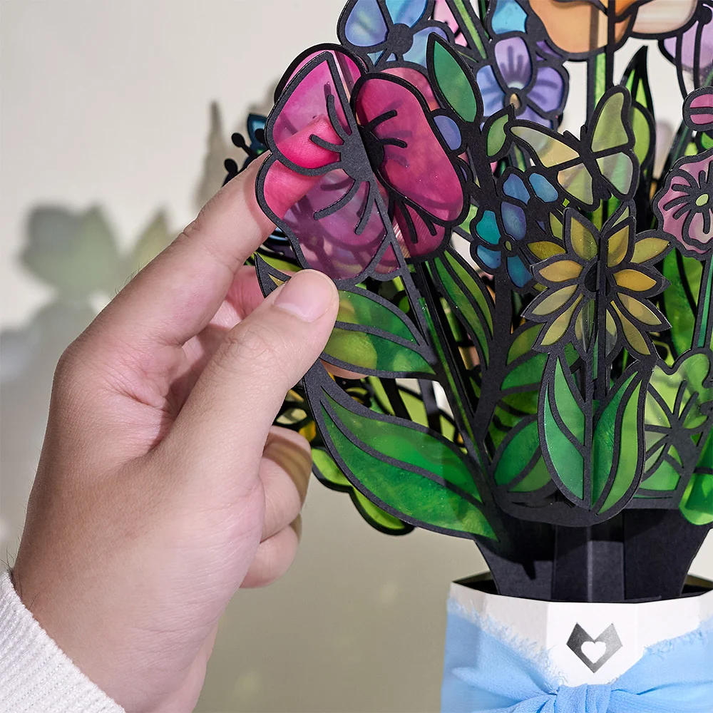 Lovepop Garden Glow Valentine Suncatcher Bouquet and Sentiment Set for Granddaughter Glass - Image 3