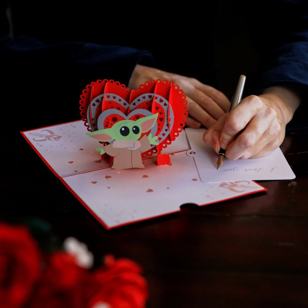 Lovepop Star Wars The Mandalorian The Child: Valentine's Way Pop-Up Card - Image 6