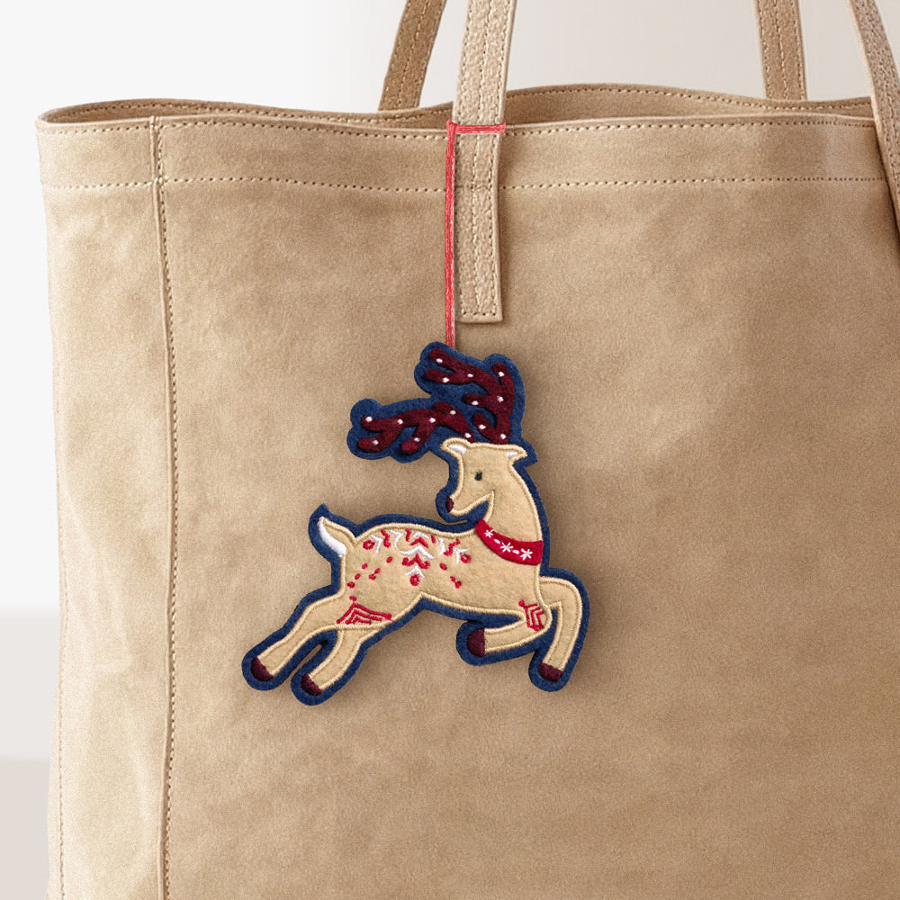 Lovepop Prancing Reindeer HeartFelt Charm Card - Image 3